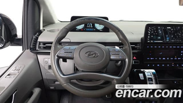 Hyundai Staria Inspiration, 2022 13