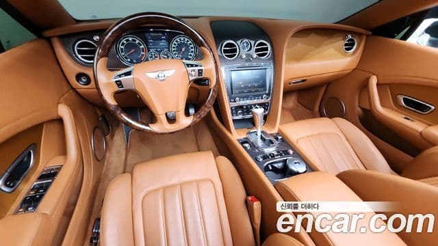 Bentley Continental GT 2세대 4.0 GTC, 2014 13