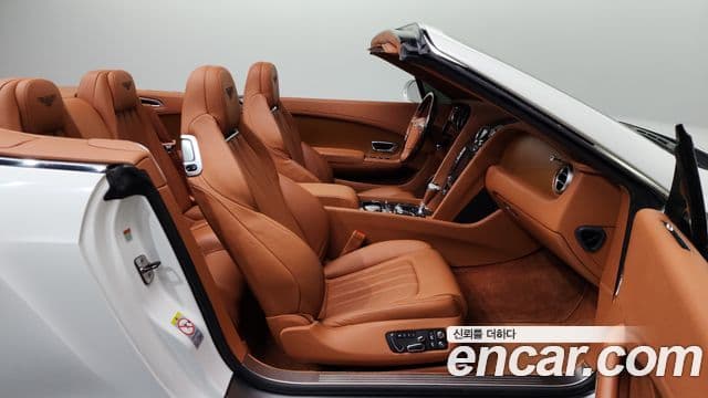 Bentley Continental GT 2세대 4.0 GTC, 2014 17