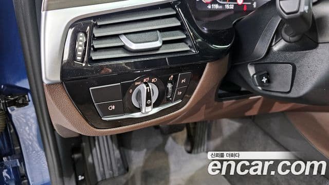 BMW 5시리즈 (G30) Luxury, 2021 15