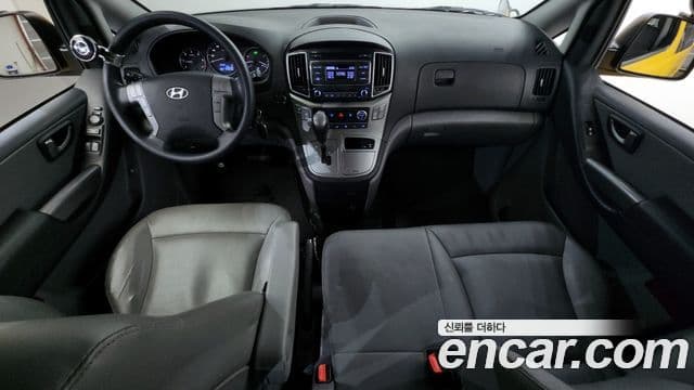 Hyundai Grand Starex детский перевозочный автомобиль, 2017 7