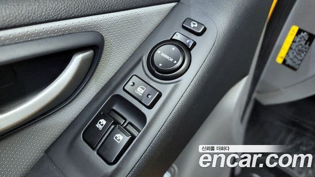 Hyundai Grand Starex детский перевозочный автомобиль, 2017 13