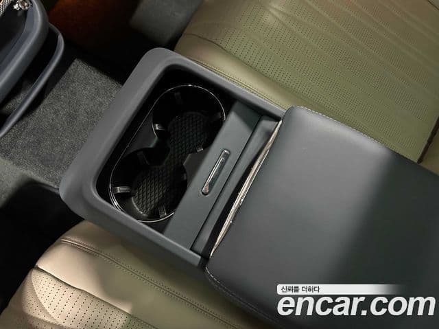 Bentley Flying Spur 3세대, 2021 15