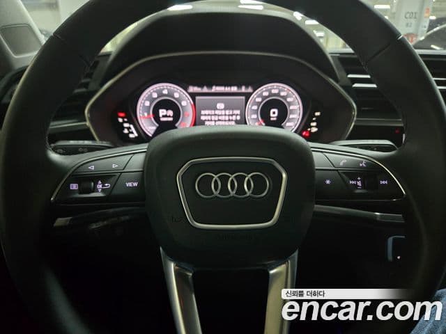Audi Q3 (F3), 2025 4