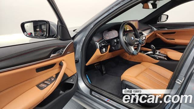 BMW 5시리즈 (G30) 520i M Sport, 2023 10