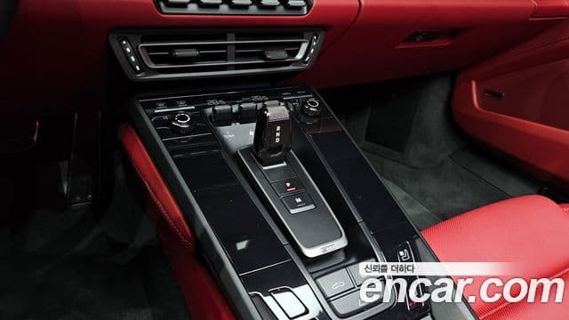 Porsche 911 (992) Carrera GTS кабриолет, 2023 9