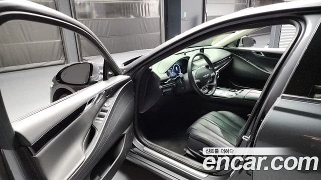 Genesis G80 (RG3) бензин 2.5 турбо 2WD, 2021 10