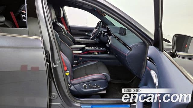 Genesis GV70, 2023 10