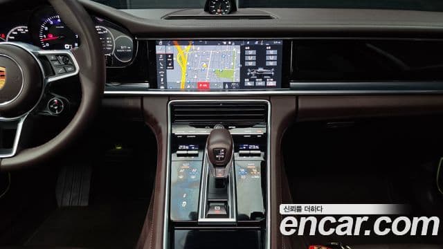 Porsche Panamera (971), 2020 14