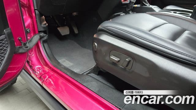 Jeep Wrangler (JL) 2.0 Rubicon 4도어 Tuscadero Edition, 2024 19