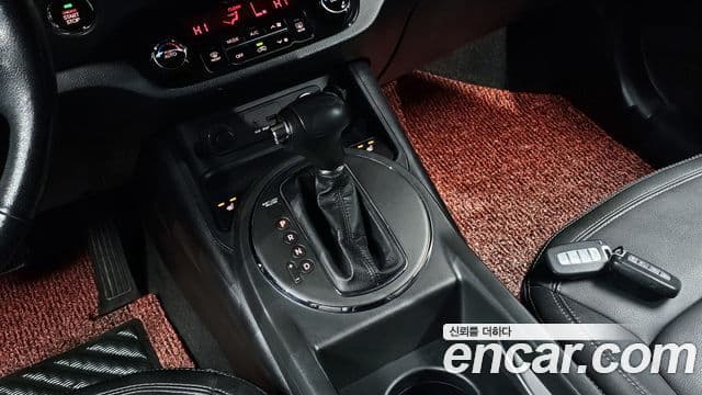 Kia Sportage R топовая версия, 2012 9