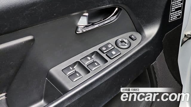 Kia Sportage R топовая версия, 2012 17