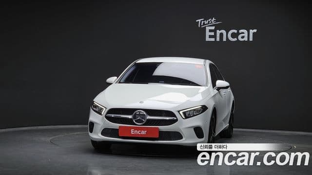 Mercedes-Benz A-класс W177 A250 4MATIC седан, 2020 3