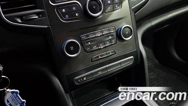 Renault Korea(Samsung) SM6 2.0 LPe PE (арендный автомобиль), 2016 19