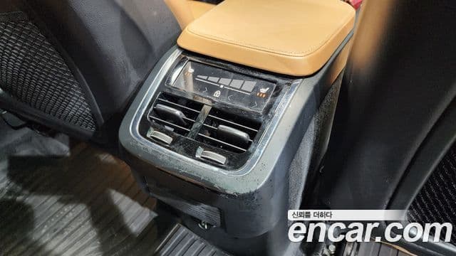 Volvo XC90 2세대 D5 Inscription, 2018 18