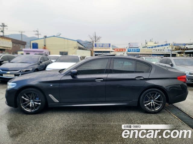 BMW 5시리즈 (G30) 530i M Sport, 2017 3