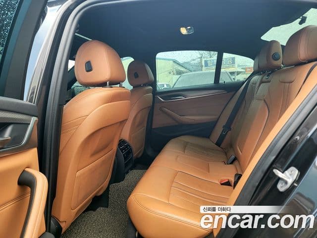 BMW 5시리즈 (G30) 530i M Sport, 2017 10