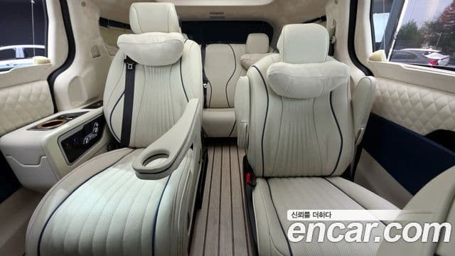 Kia Carnival 4세대 бензин 9인승 High Limousine(компания по спецнадстройкам), 2023 12
