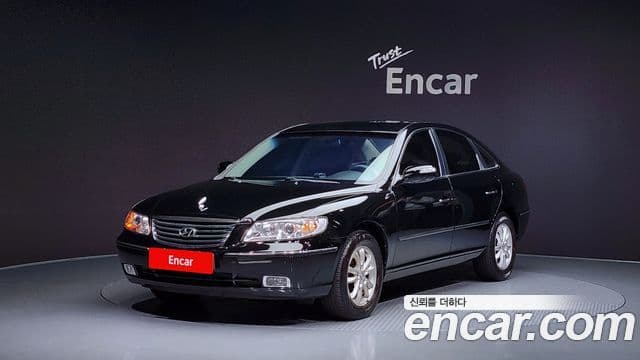 Hyundai Grandeur New Luxury Q240 Deluxe