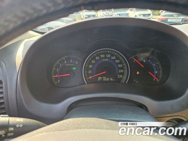 Kia Carnival R топовая версия, 2011 4