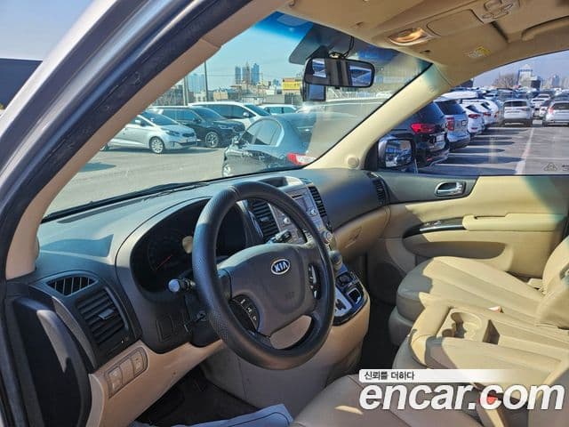 Kia Carnival R топовая версия, 2011 13