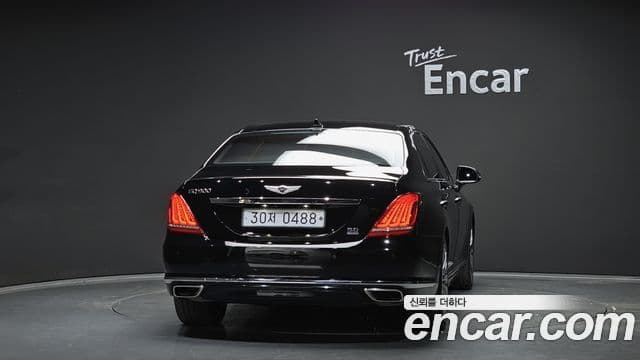 Genesis EQ900 Prestige, 2016 4