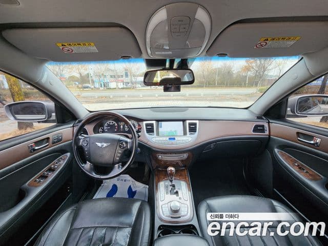 Hyundai Genesis VIP팩, 2010 9