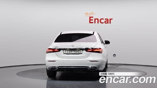 Mercedes-Benz E-класс W213 Exclusive, 2022 3