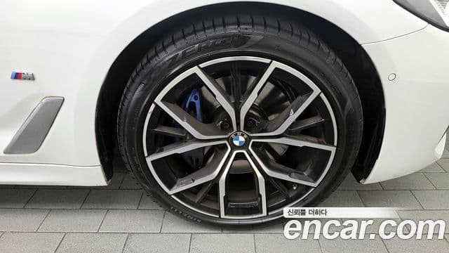 BMW 5시리즈 (G30) 530i M Sport, 2023 все фото
