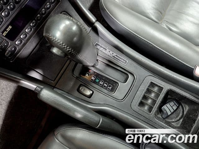 Hyundai New Grandeur 2.0 Deluxe, 1995 11