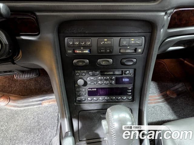 Hyundai New Grandeur 2.0 Deluxe, 1995 12