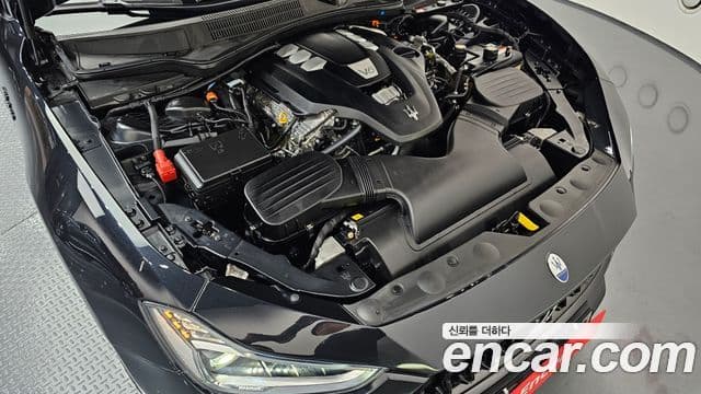 Maserati 기블리 3세대, 2022 6