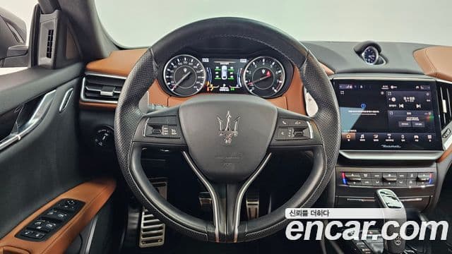 Maserati 기블리 3세대, 2022 18