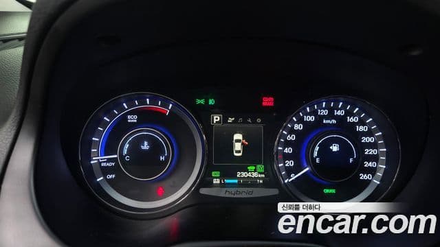 Hyundai Grandeur HG гибрид Premium, 2016 8