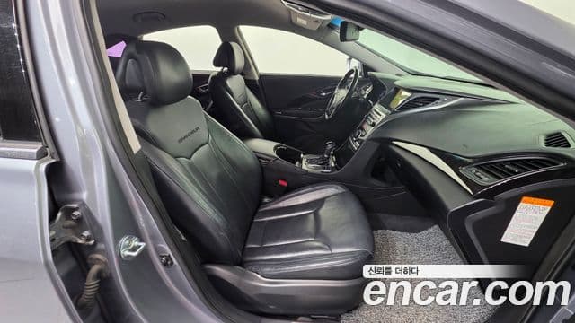 Hyundai Grandeur HG гибрид Premium, 2016 10