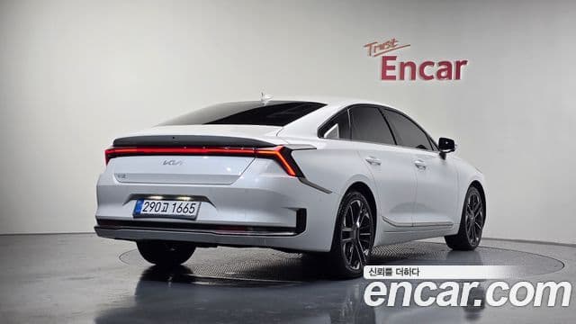 Kia The / новый New K8 Noblesse, 2025 4