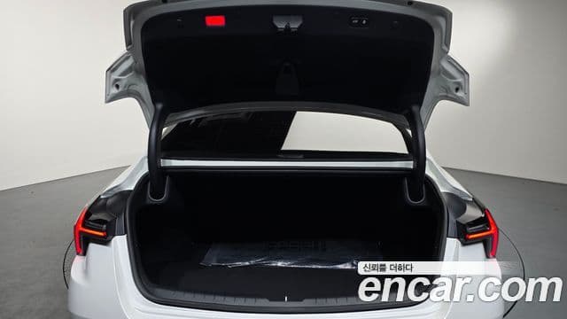 Kia The / новый New K8 Noblesse, 2025 15