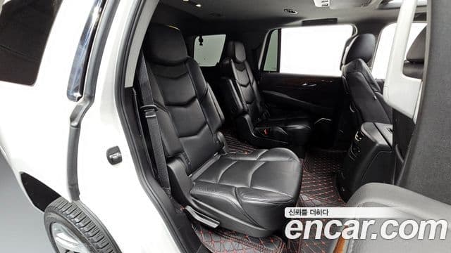 Cadillac Escalade 4세대, 2018 11