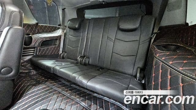 Cadillac Escalade 4세대, 2018 12