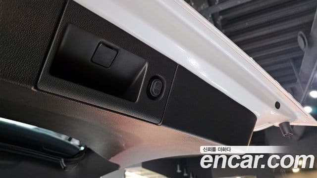 Cadillac Escalade 4세대, 2018 20