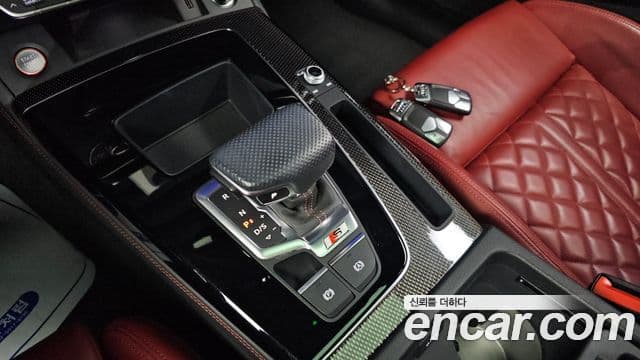 Audi SQ5 (FY), 2022 9