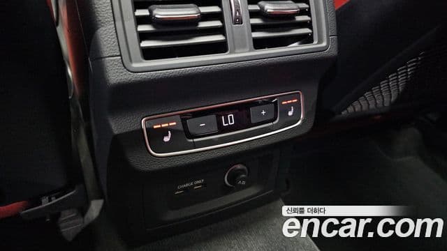 Audi SQ5 (FY), 2022 19