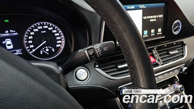 Hyundai Grandeur IG Premium, 2018 17