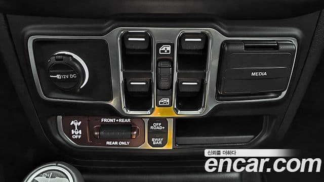 Jeep Wrangler (JL) 2.0 Rubicon 4도어, 2023 14