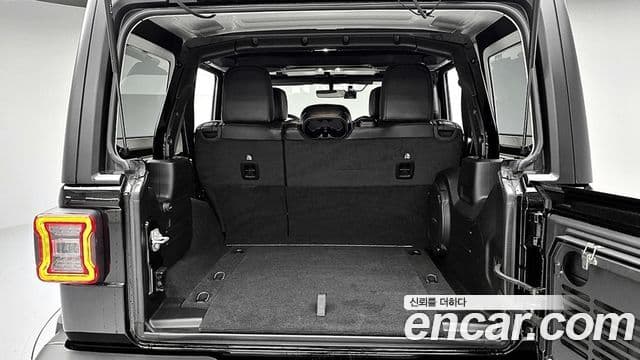 Jeep Wrangler (JL) 2.0 Rubicon 4도어, 2023 19