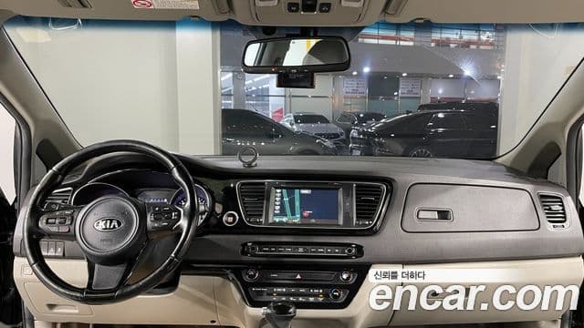 Kia All New Carnival Noblesse, 2015 14