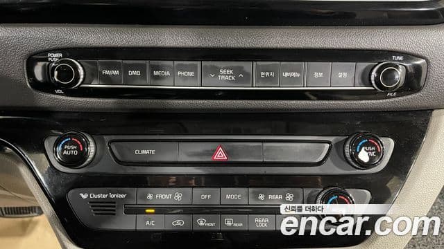 Kia All New Carnival Noblesse, 2015 15