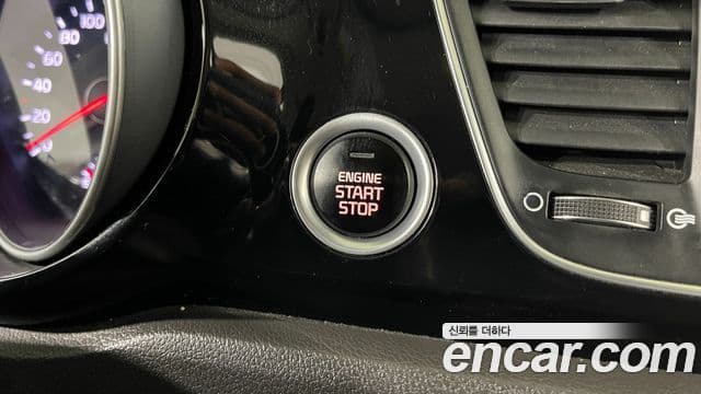 Kia All New Carnival Noblesse, 2015 10