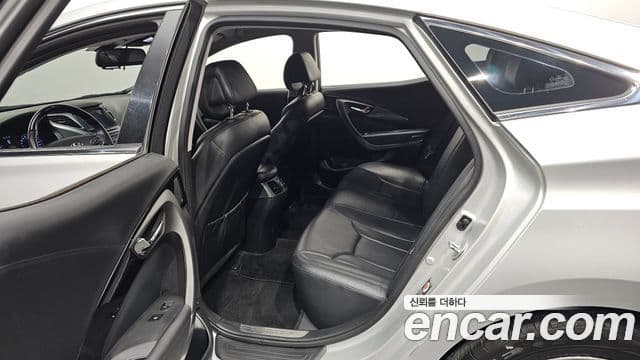 Hyundai Grandeur HG Modern, 2016 10