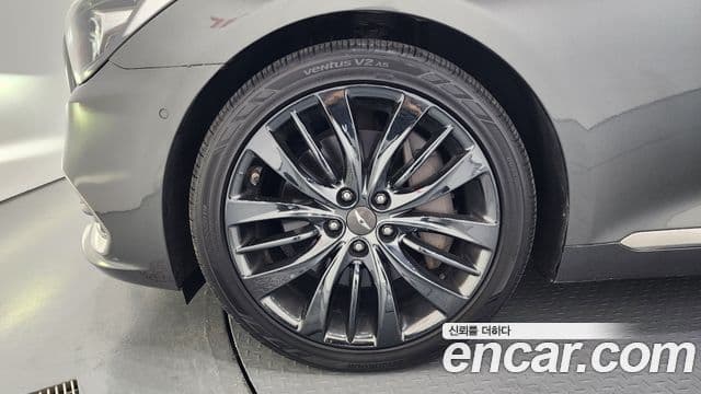 Genesis G80 Finest, 2017 все фото